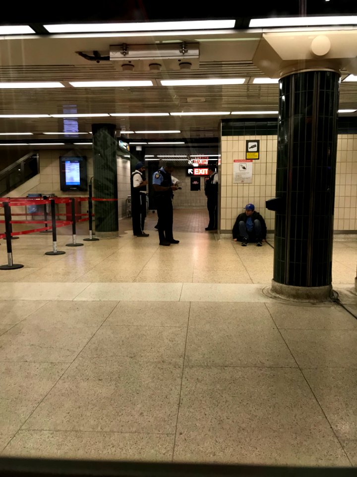 Arrest at Spadina