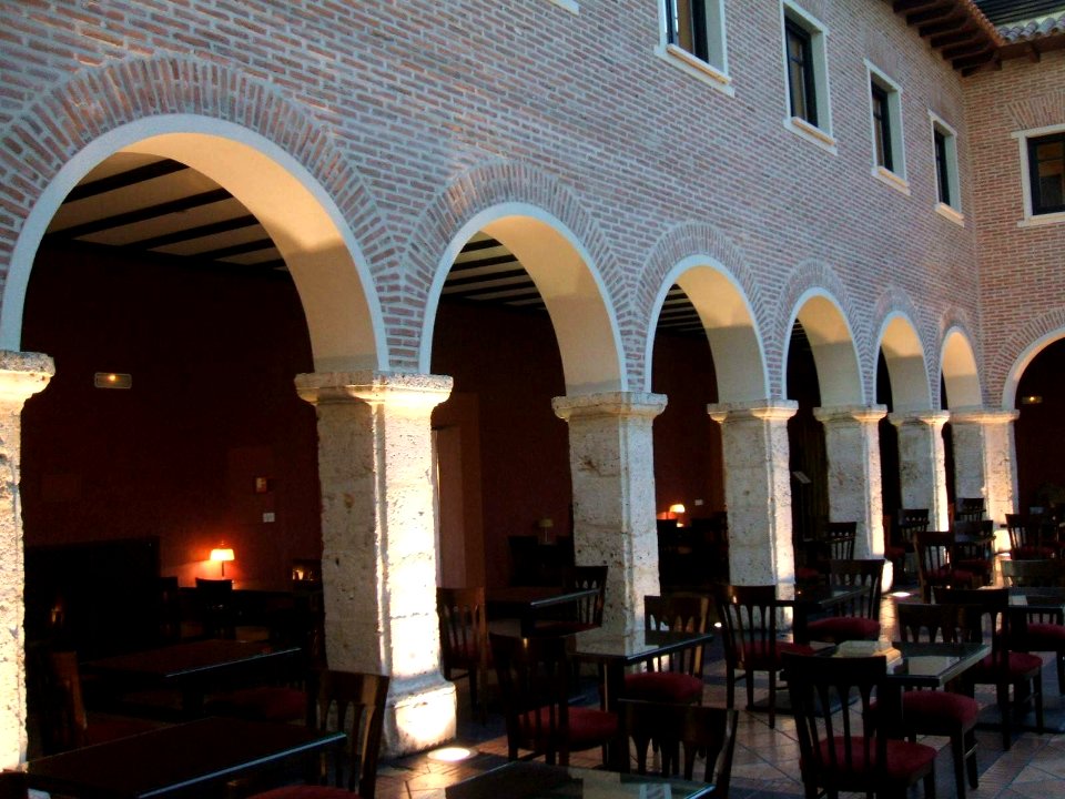 Arroyo de la Encomienda - Hotel AC Palacio de Santa Ana (ex Monasterio de Santa Ana de la Flecha) 06