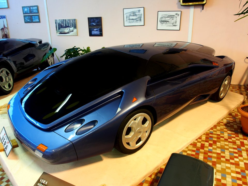 Art & Tech VERA concept car at the Musée Automobile de Vendée pic-04