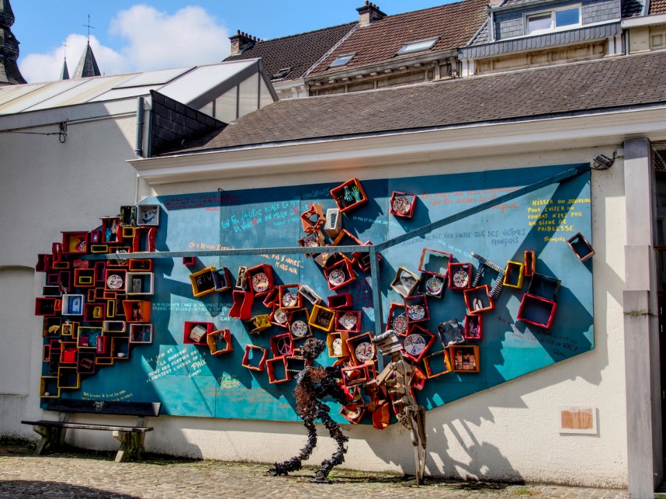 Art, Rue Prom. de Quatre Heures, pic1