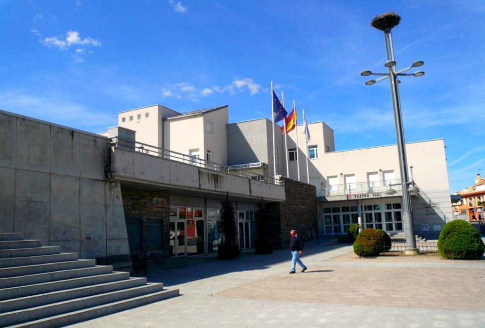 Arroyomolinos - Teatro CIAJ (Casa de Infancia, Adolescencia y Juventud) 1