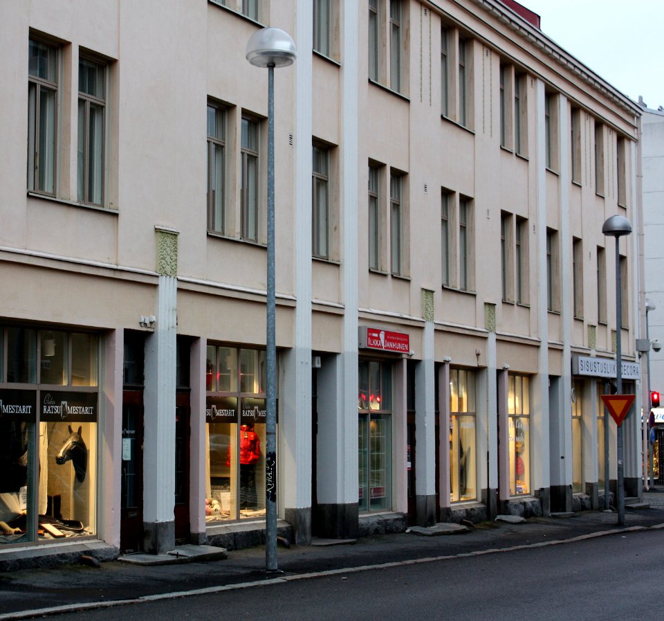 Asemakatu 12 Oulu 20111105