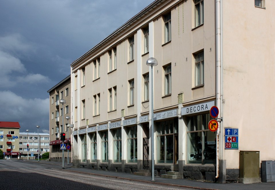 Asemakatu 12 Oulu 20110624