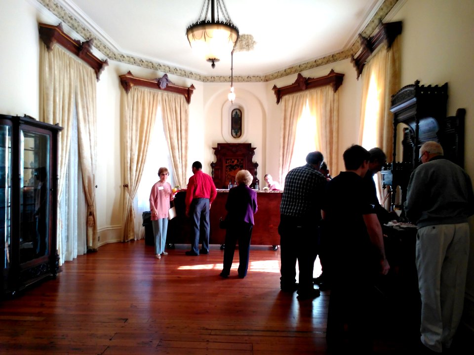 Ashton Ville interior 2