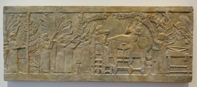 Ashurbanipal's Garden Feast, Neo-Assyrian, 7th century BC, painted urethane resin cast from plaster cast from original in British Museum - Semitic Museum - Harvard University - DSC01721
