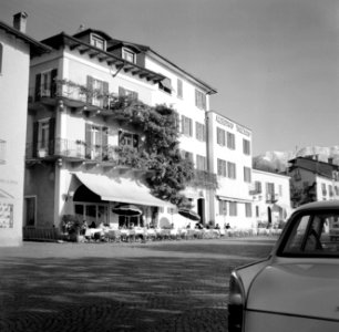 Ascona Straat met cafés, winkels en hotels, Bestanddeelnr 254-4847