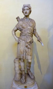 Artemis, Roman copy of Greek original from 3rd century BC - Museo Chiaramonti - Vatican Museums - DSC00958