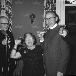 Artiesten-societeit te Hilversum geopend, Heintje Davids en Theo Kloeg, Bestanddeelnr 918-1456