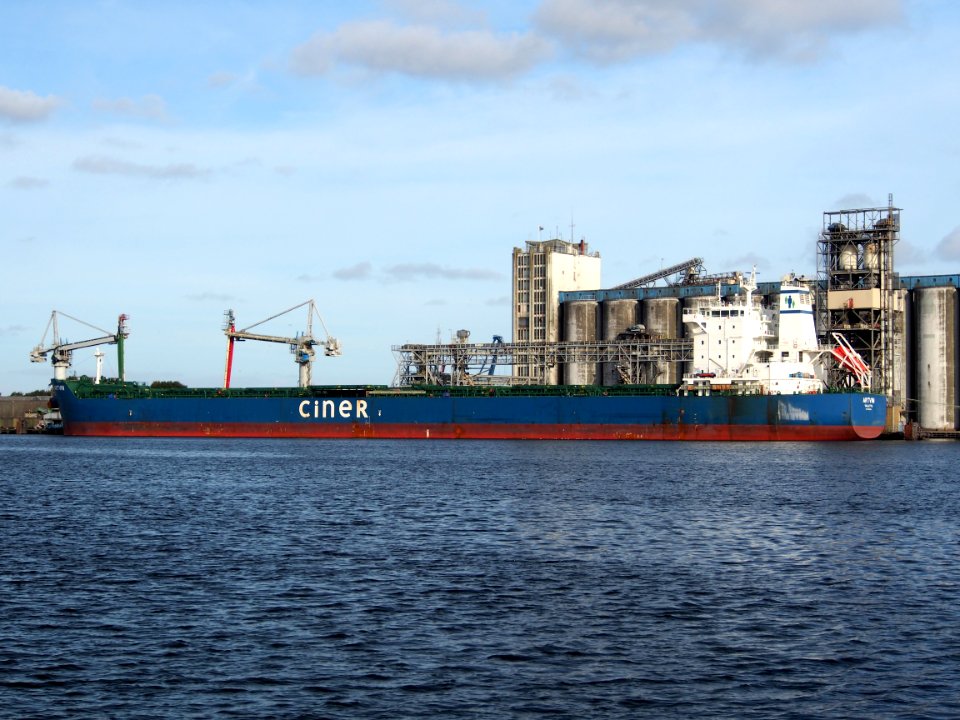 Artvin (ship, 2011), IMO 9595034, Port of Amsterdam pic3