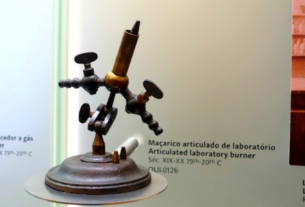 Articulated laboratory burner, 19th-20th century - Museu da Ciência da Universidade de Coimbra - University of Coimbra - Coimbra, Portugal - DSC09113