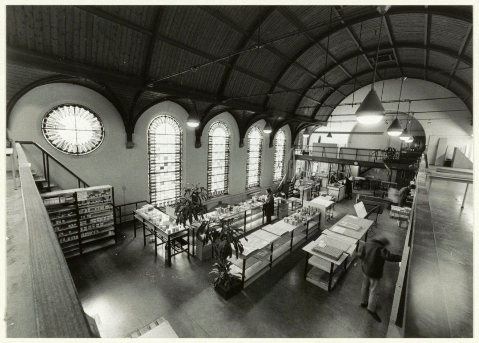 Artel BV gevestigd in de voormalige Vrijzinnig Hervormde Kerk. Jacobstraat 6, hoek Veste, NL-HlmNHA 54032209