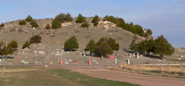 Ash Hollow Cemetery (Garden Co, NE) from E 1