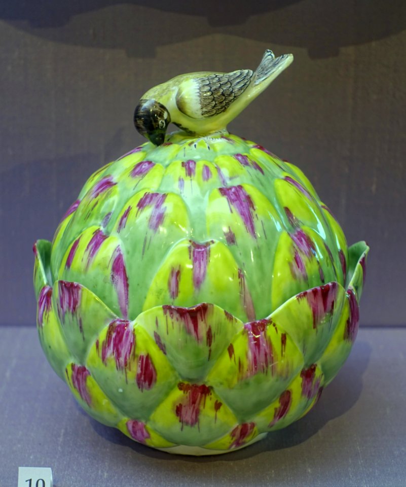 Artichoke tureens and covers, 2 of 2, Chelsea porcelain, c. 1754-1755, soft-paste porcelain - California Palace of the Legion of Honor - San Francisco, CA - DSC02975