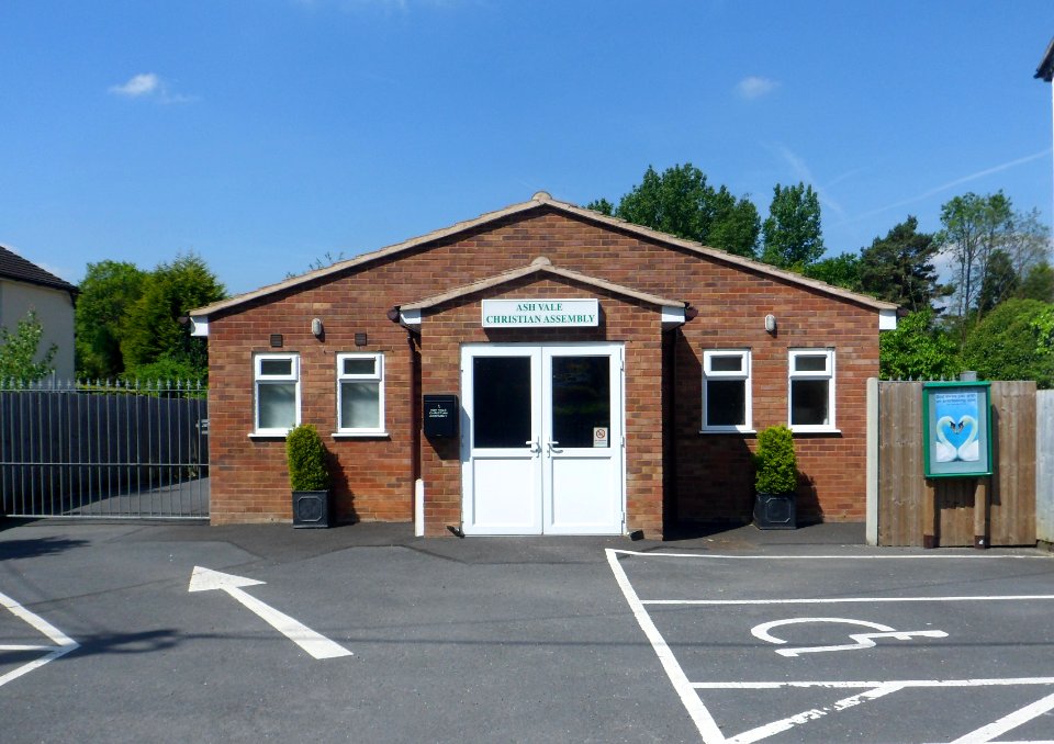 Ash Vale Christian Assembly, Frimley Road, Ash Vale (May 2014) (4)