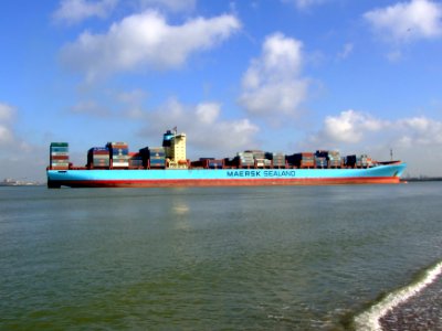 Arthur Maersk pic11 approaching Port of Rotterdam, Holland 08-Mar-2007