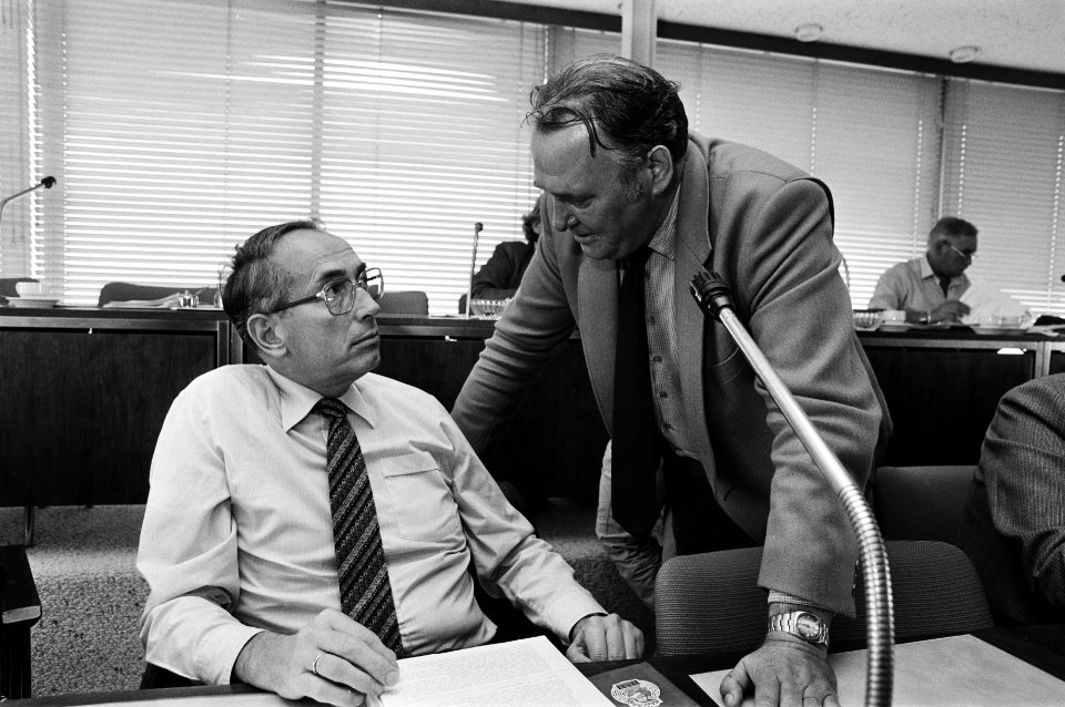 Arie Groenevelt (l) en Herman Bode, Bestanddeelnr 932-3525