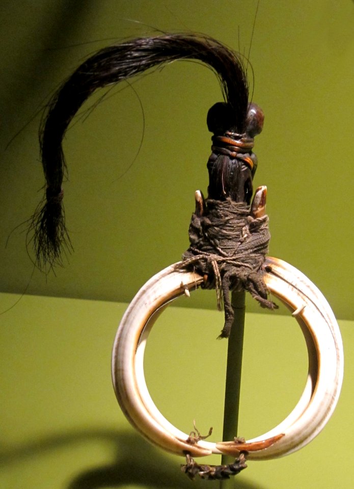 Armband from Kankanay in northern Luzon, wood, boars' tusks, animal teeth, hair, rattan and cotton