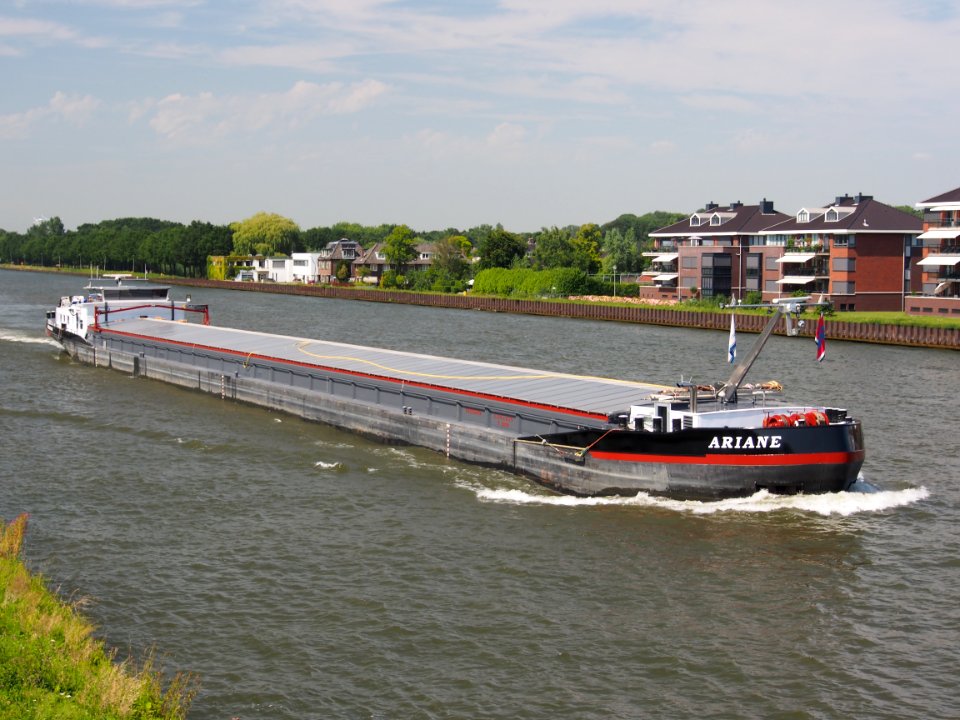 Ariane - ENI 02333549, Amsterdam-Rijn kanaal, pic3