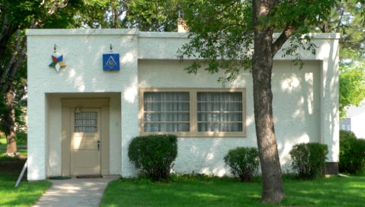 Armour, South Dakota, Masonic Temple from W 1