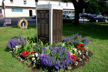Armed Services memorial - South Deerfield, MA - DSC07451