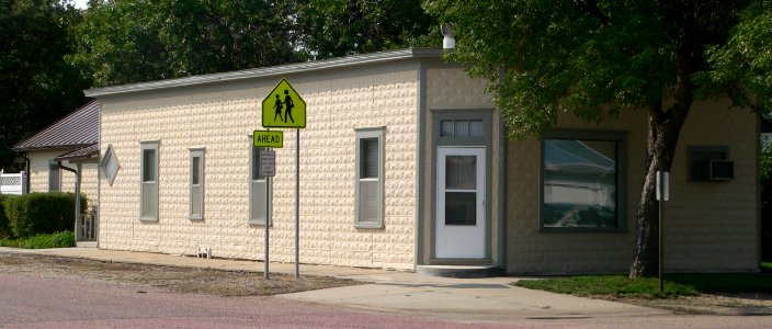 Armour, South Dakota, 901 Main St from SE 1