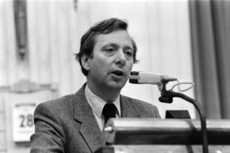 Arie van der Hek (PvdA) aan het woord, Bestanddeelnr 932-5745