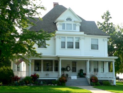 Armour, South Dakota, 1209 Main St from SE 1