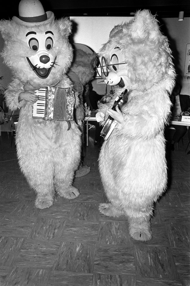 Aristocats, figuren uit Disneyfilm in Bijenkorf, Amsterdam Aristocats, Bestanddeelnr 925-1543