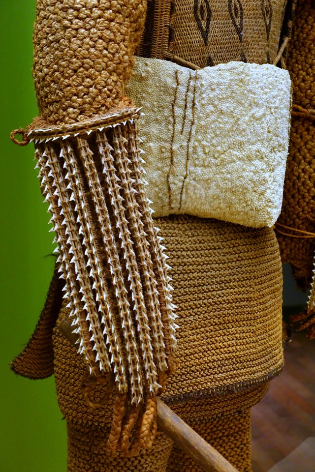 Armor with blowfish helmet, Kiribati, view 3, individual pieces collected 1846-1887- Ethnological Museum, Berlin - DSC01254