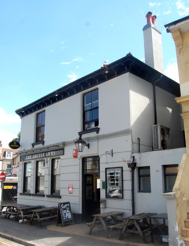 Argyle Arms pub, 32 Argyle Road, Brighton (July 2019) (2)