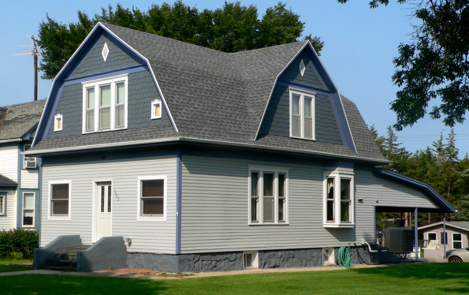 Armour, South Dakota, 1002 Main St from SW 1