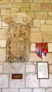Armorial Corbel No. 03 - Ancient Spanish Monastery - St. Bernard de Clairvaux Church, Florida - 20150110 131018