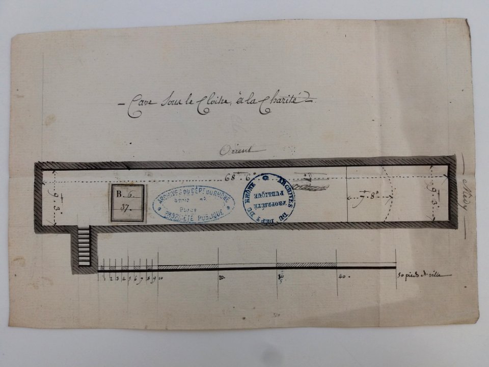 Archives du Rhône - Visites des vingt cimetières de la ville de Lyon et de ses Faubourgs, hôpital de la Charité, plan de la cave sous le cloître