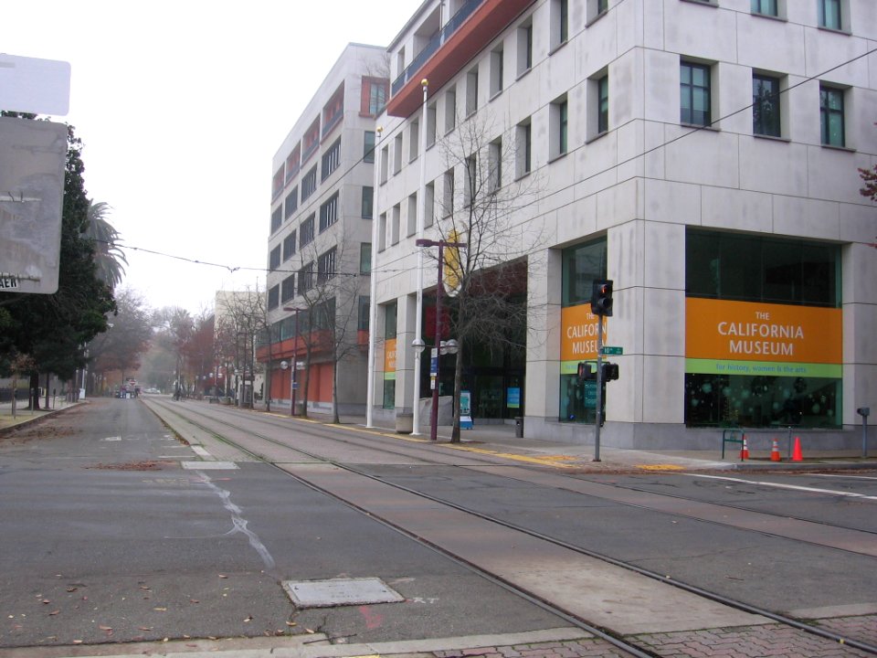 Archives Plaza & Cal Museum 3964