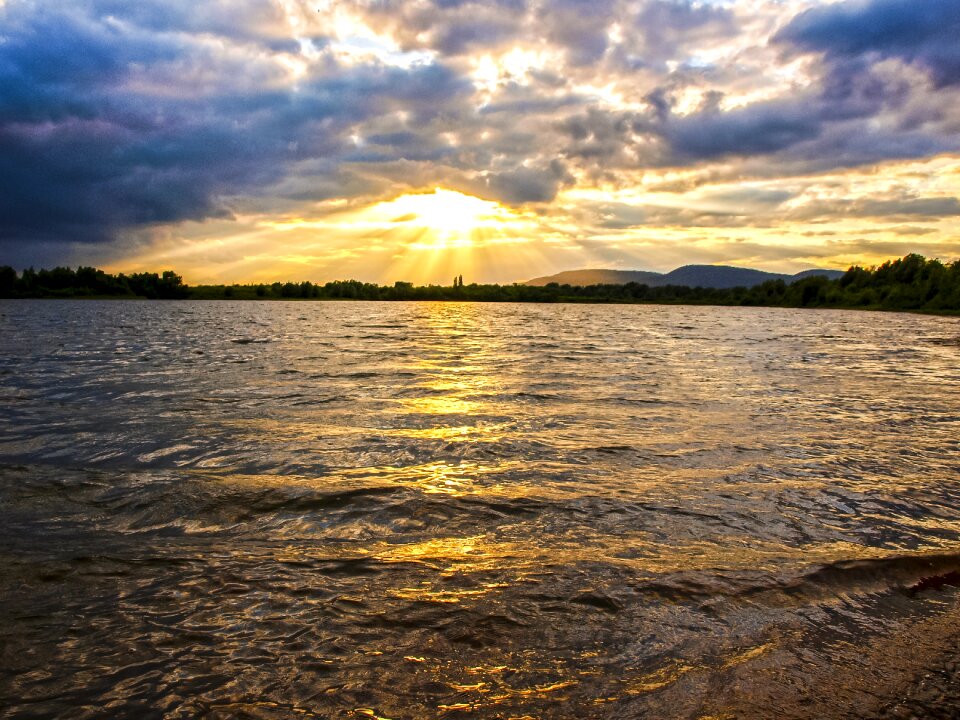 Pond twilight sun