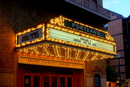 Arlene Schnitzer Concert Hall - Portland, Oregon - DSC01703