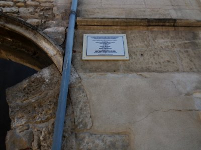 Arles - Rue du Grand Couvent, plaque sur la maison de René Berlandier