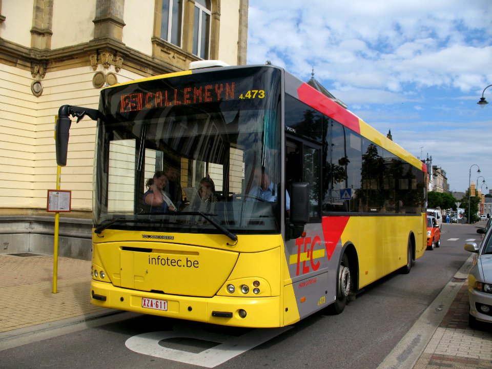 Arlon TEC Namur Luxembourg Jonckheere Transit 2000 n°4473 L25 Arlon Gare SNCB (2)