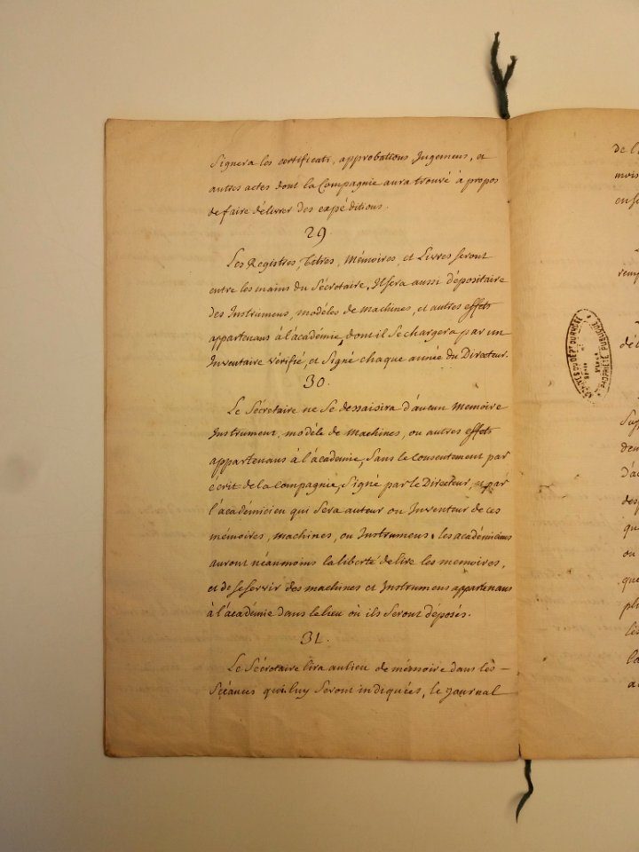 Archives du Rhône - 6D1 - Statuts et réglements de l'Académie des sciences, août 1724 (08)