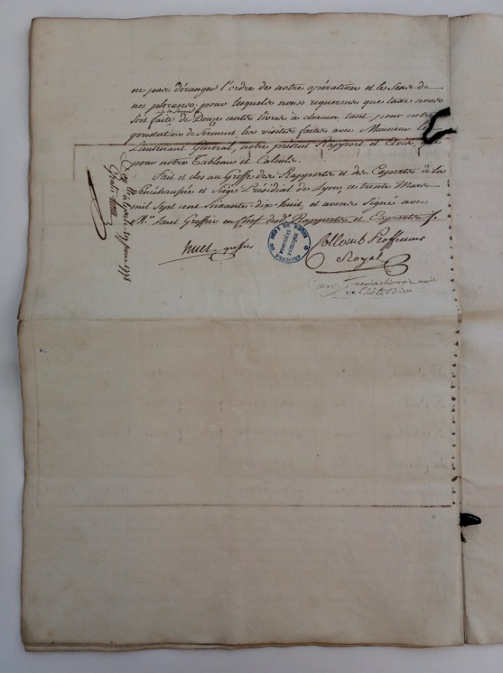 Archives du Rhône - Visites des vingt cimetières de la ville de Lyon et de ses Faubourgs, rapport du 2 mars 1778 (7)