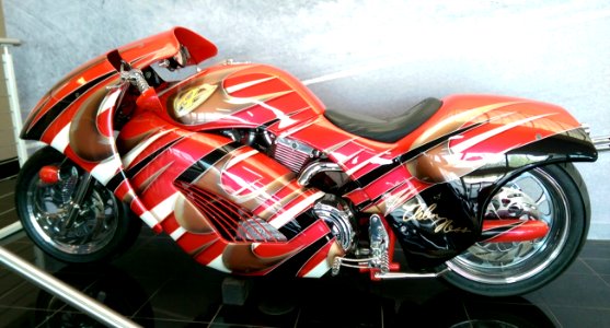 Arlen Ness streamlined motorcycle