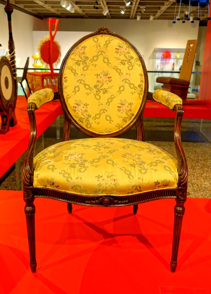 Armchair, maker unknown, England, c. 1775-1785, mahogany, silk brocade - Montreal Museum of Fine Arts - Montreal, Canada - DSC09064