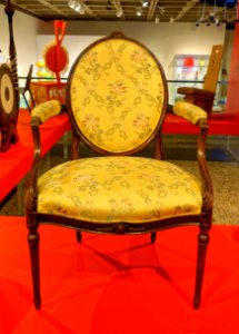 Armchair, maker unknown, England, c. 1775-1785, mahogany, silk brocade - Montreal Museum of Fine Arts - Montreal, Canada - DSC09064