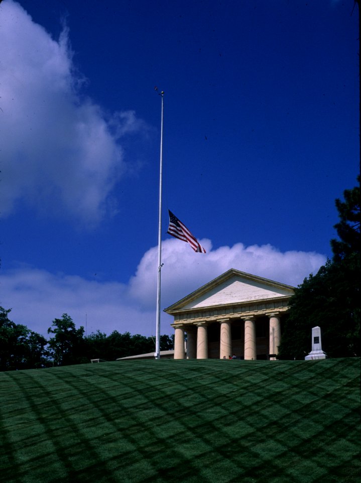 Arlington House Half-mast 28 May 2011