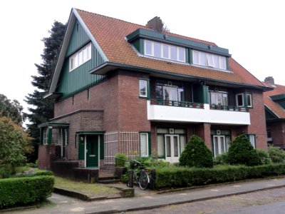 Arnhem Rijksmonument 516761 blok Goeman Borgesiusplein 29