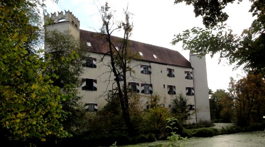 Arnstorf - Schloss Mariakirchen westlich, Aussenansicht