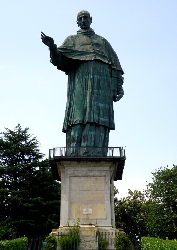 Arona Colosso di San Carlo