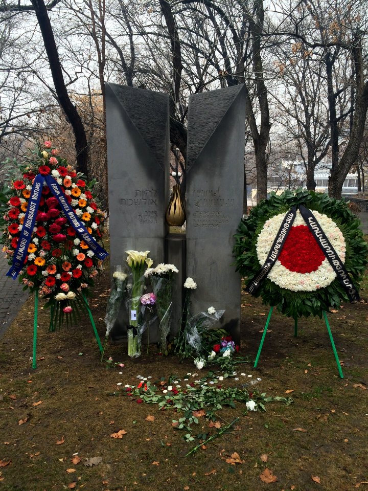 Armenian and Yewish genocide memorial with flowers in Paplovok park, Yerevan