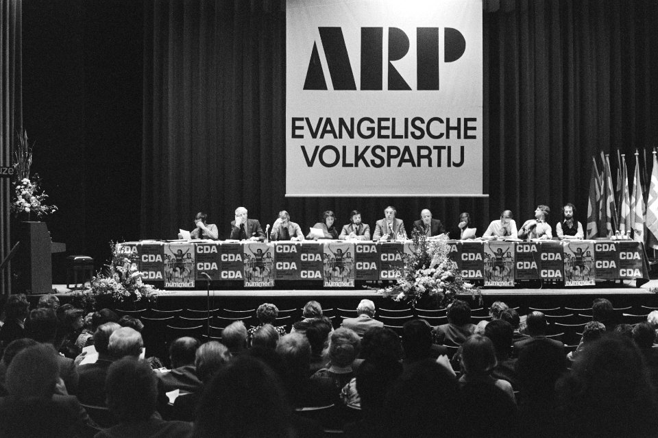 ARP partijraad Hoogeveen overzicht, Bestanddeelnr 929-7298