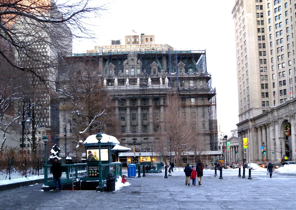 BB sta IRT plaza jeh